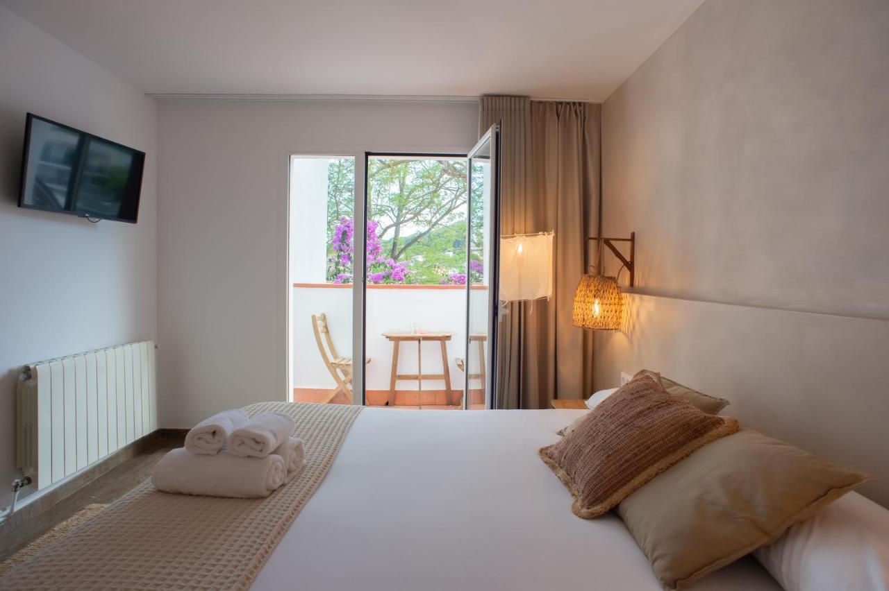 Hostal Es Niu De Tamariu Luaran gambar
