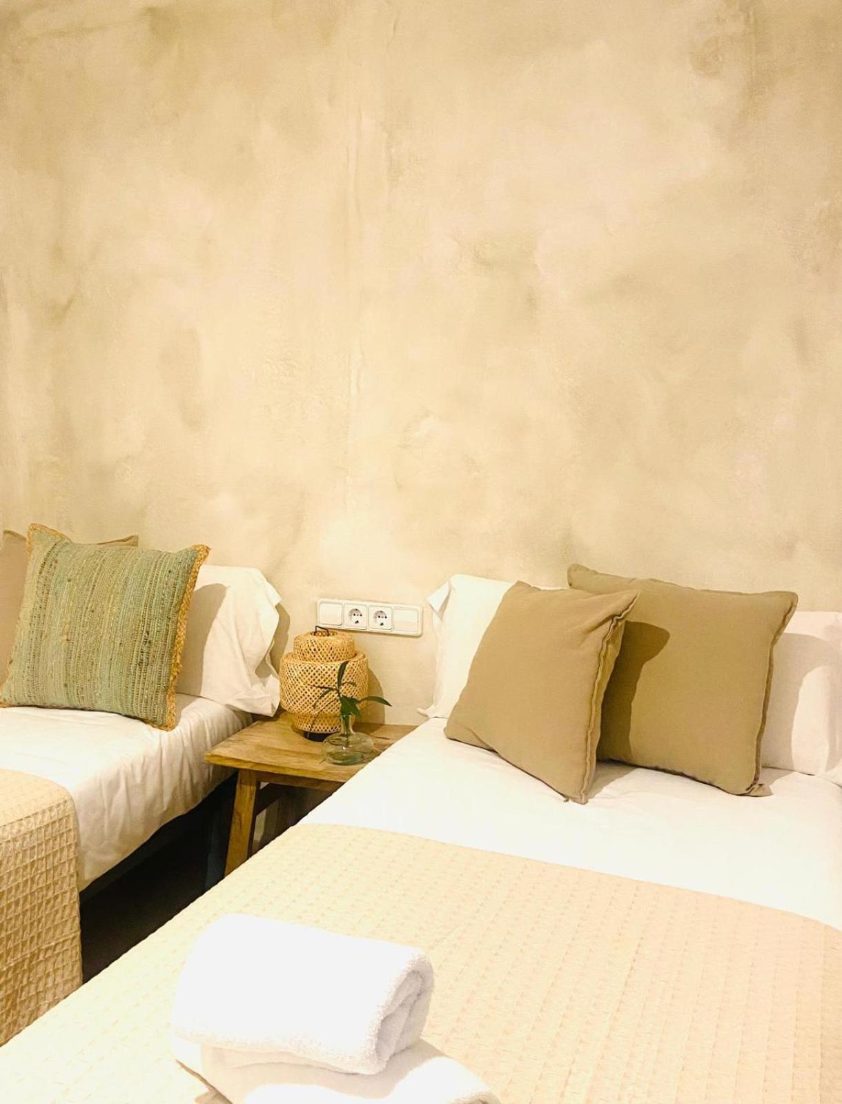 Hostal Es Niu De Tamariu Luaran gambar